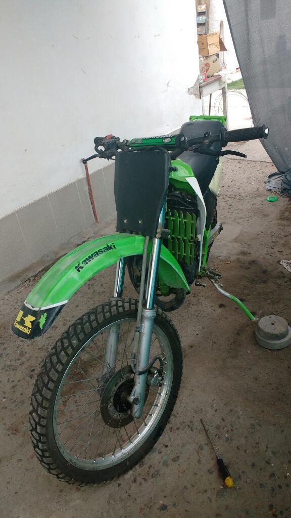 Vendo Kawasaki 125 2t