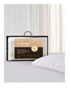 Everyday Wool Pillow in White