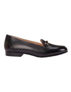 Glebe Flat Shoes in Black Leather