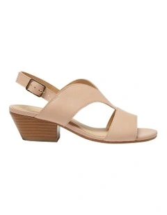 Valetta Sandals in Blush Leather