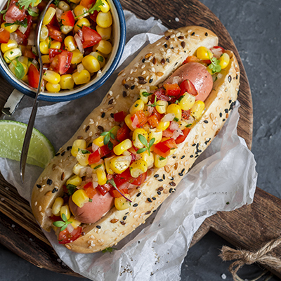 Hot–dog à la mexicaine au BBQ