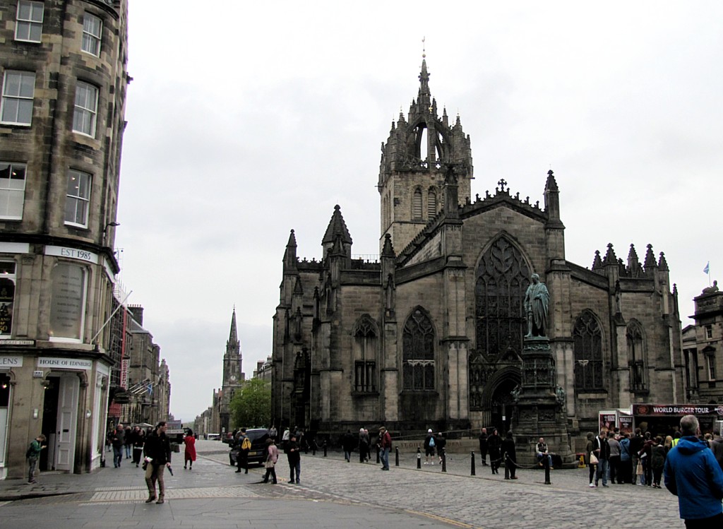 This is St. Giles, the church of the patron saint of Edinburgh.