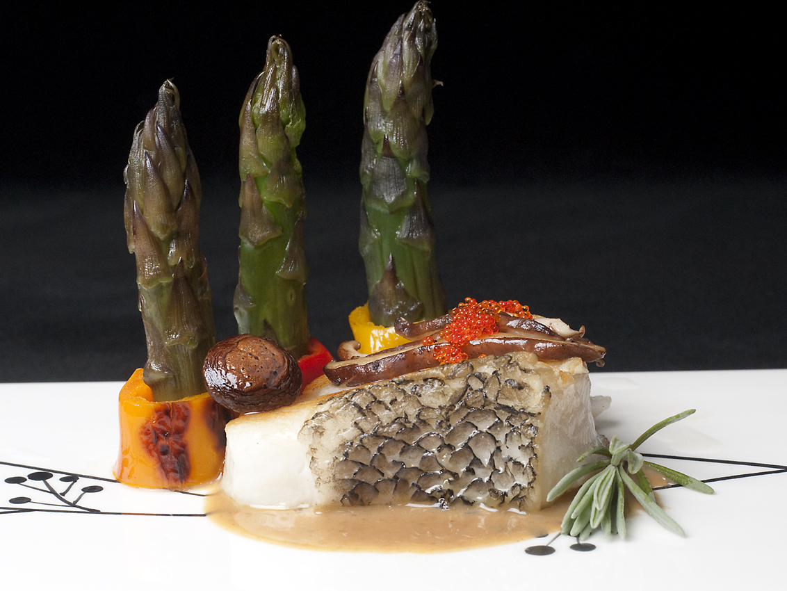 seabass-asparagus spears