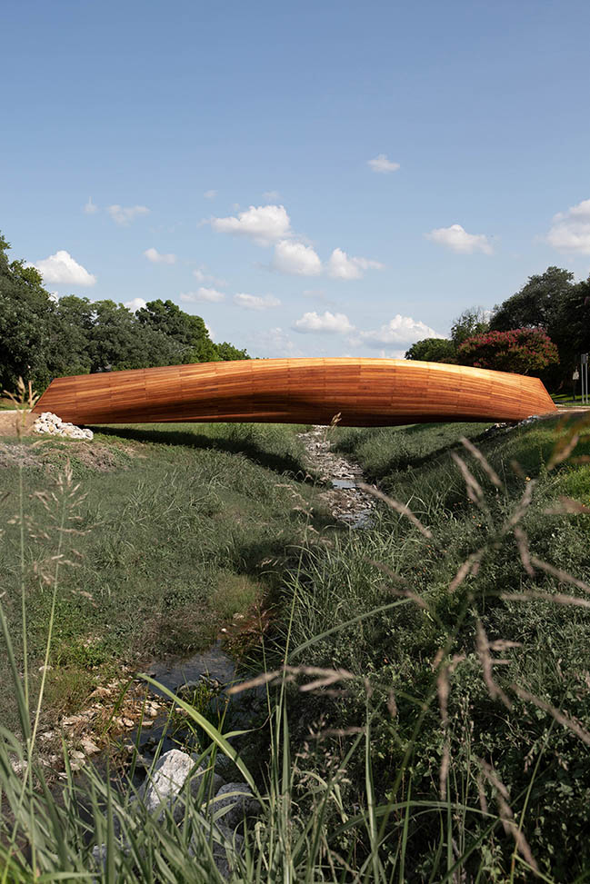 Drift: A timber-and-steel pedestrian bridge by Volkan Alkanoglu