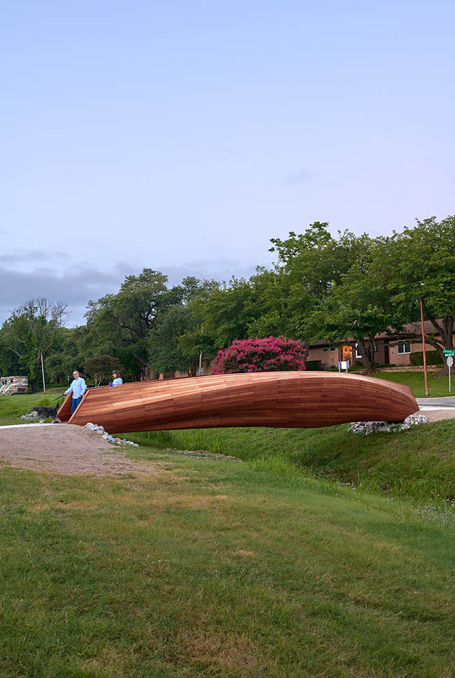 Drift: A timber-and-steel pedestrian bridge by Volkan Alkanoglu