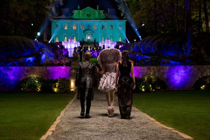 An image from "The Hunger Games: Catching Fire," depicting a party scene filmed at Atlanta's Swan House. Contributed by Lionsgate