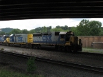 CSX 6901 and 2251 head south leading D748