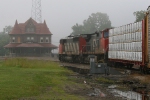 CN Train 490