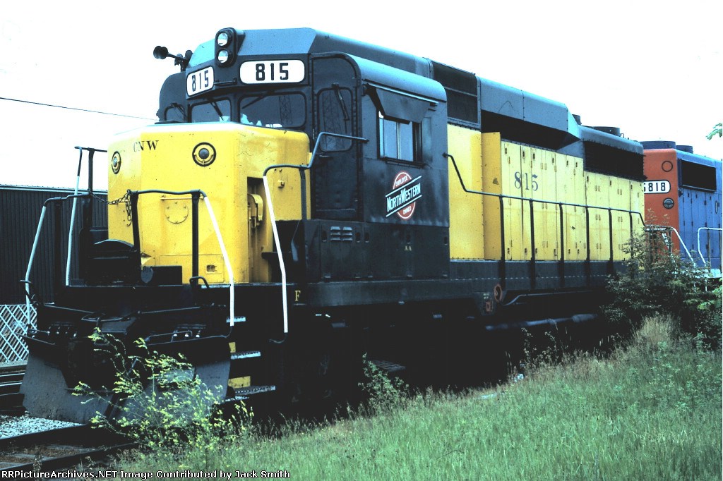 CNW 815