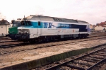 SNCF CC7200 17217 et SNCF BB67400 en Gare SNCF Troyes. SNCF CC7200 17217 and a SNCF BB67400 in the SNCF Station