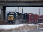 CSX 6921 kicks up snow as they head out onto the Memphis Line 1/28/09