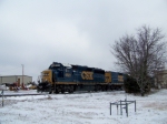 CSX 6921 and CSX 2222 work south of Memphis Jct yard near Heritage Feed and Grain 1/28/09