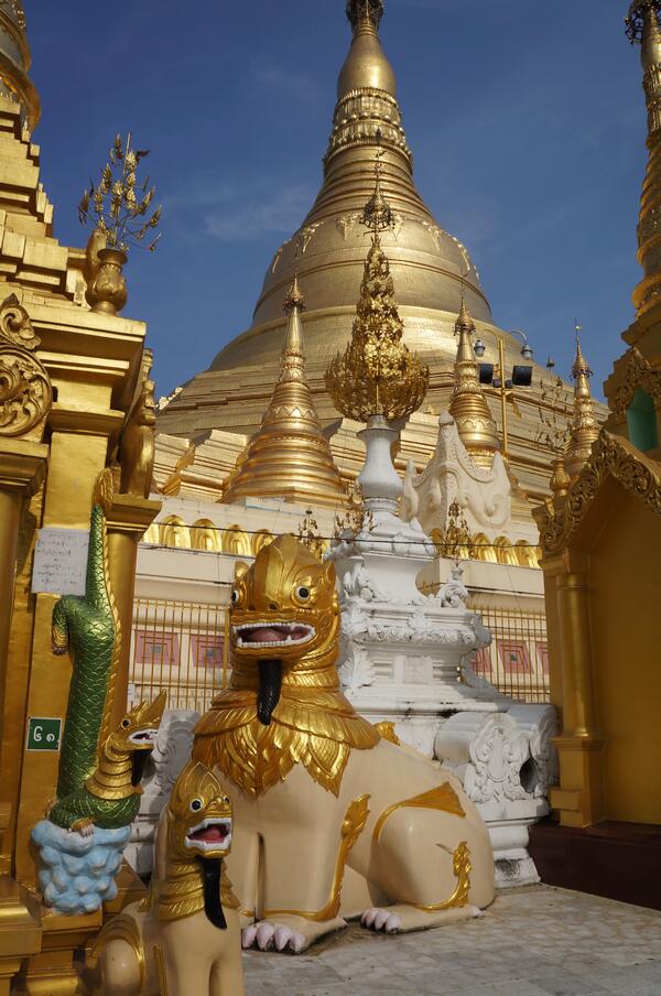 Image: Schwedagon Pagoda in Burma