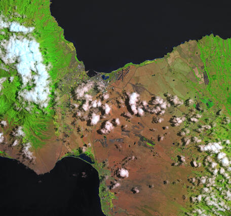 Landsat 8 image of Maui before fire