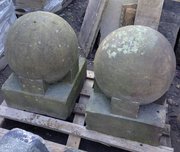 York Stone Ball Pier Caps