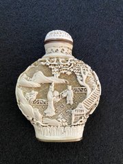 Oriental Cinnabar Snuff Bottle