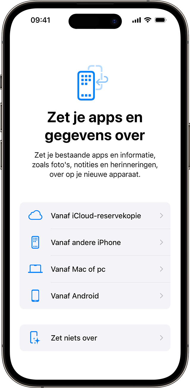 De opties voor het overzetten van apps en gegevens wanneer je een iPhone configureert in iOS 17