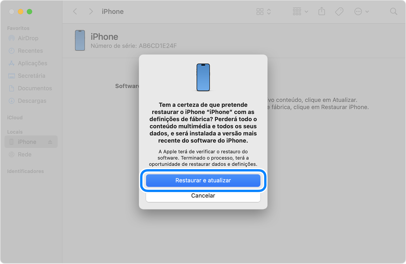 Para restaurar e atualizar o iPhone com o computador, tem de tocar em Restaurar e Atualizar para confirmar.