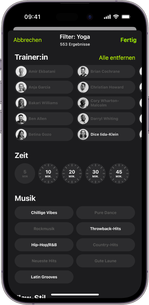 Der Bildschirm „Apple Fitness+“ mit Optionen zum Sortieren und Filtern von Trainings. Oben auf dem Bildschirm wird eine Liste der Trainer:innen angezeigt. Die Zeitintervalle stehen in der Mitte der Anzeige. Darunter siehst du eine Liste der Musikgenres.
