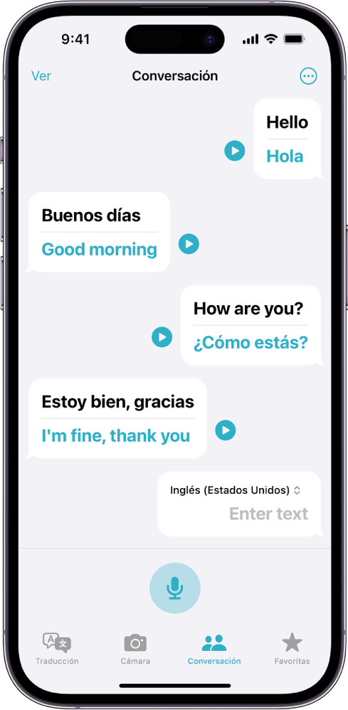 La pestaña Conversación, mostrando bocadillos de diálogo y sus traducciones.