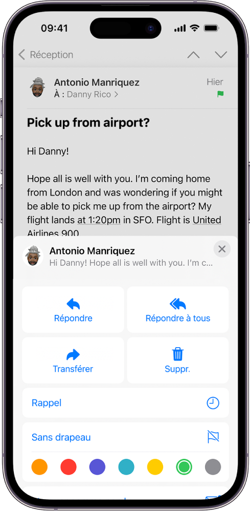Un e-mail montrant des options de réponse dans la moitié inférieure de l’écran, y compris le bouton « Sans drapeau » et les choix de couleur des drapeaux.