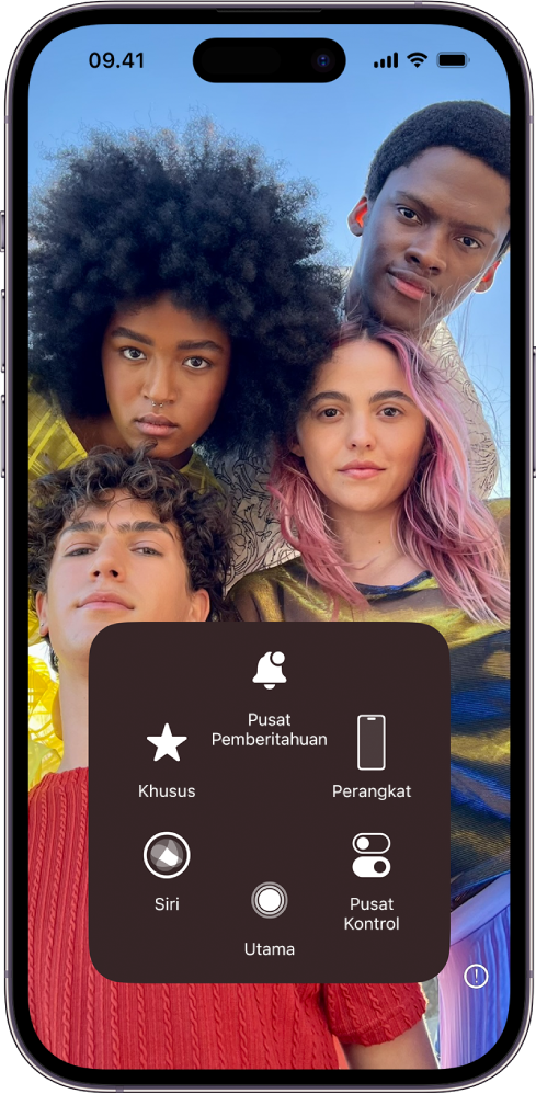 iPhone dengan menu AssistiveTouch yang terlihat yang menampilkan kontrol untuk Pusat Pemberitahuan, Perangkat, Pusat Kontrol, Rumah, Siri, dan Khusus