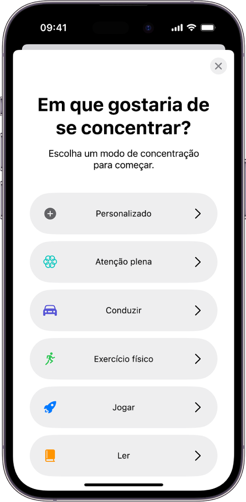 Um ecrã do modo de concentração para uma das opções de modos de concentração adicionais, incluindo Personalizado, Conduzir, Exercício físico, Jogar, Atenção plena e Ler.