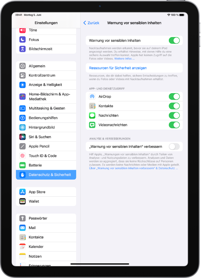 Die Einstellungen für die Funktion „Warnung vor sensiblen Inhalten“ mit einem Link mit dem Titel „Ressourcen für Sicherheit anzeigen“ und der Taste „Warnung vor sensiblen Inhalten verbessern“ zum Teilen von Analyse- und Nutzungsdaten mit Apple.
