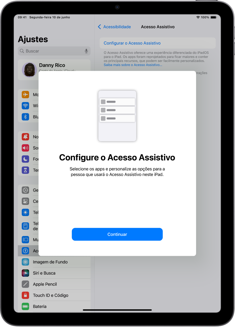 iPad mostrando a tela de configuração do Acesso Assistivo com o botão Continuar na parte inferior.