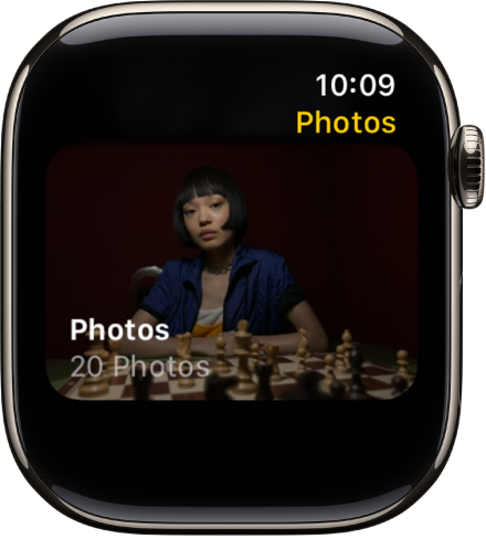 L’app Photos sur l’Apple Watch affichant un album intitulé Amis.