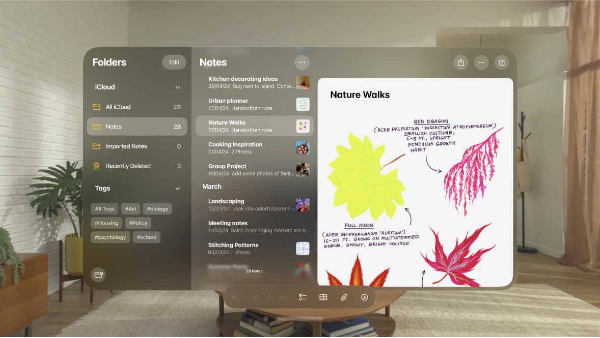 The Notes app on Apple Vision Pro, showing an open note, pinned notes and previously edited notes in the sidebar.