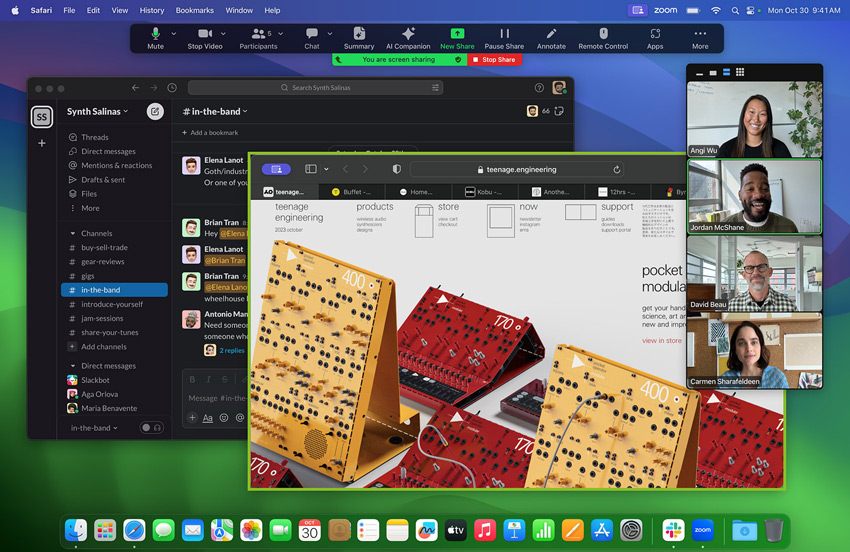 Visioconférence Zoom sur MacBook Pro avec puce M3: la personne utilisatrice partage son écran pour montrer le site web de la société Teenage Engineering affichant une image de synthétiseurs modulaires avec un canal Slack appelé Synth Salinas ouvert à l’arrière‑plan