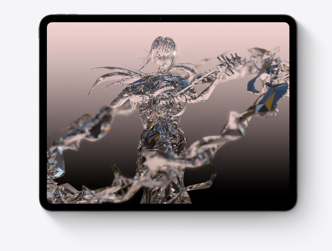 iPad Pro 螢幕展示以 Octane X app 製作的算圖，是一個具備 3D 水晶質感的遊戲人物造型。