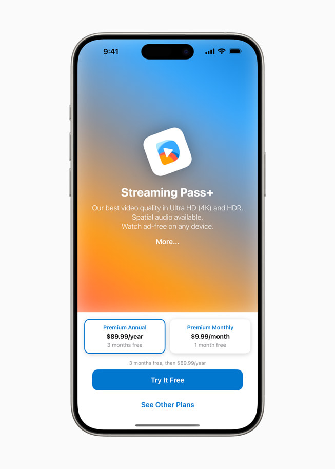 Streaming Pass+ vises på en iPhone 15 Pro.