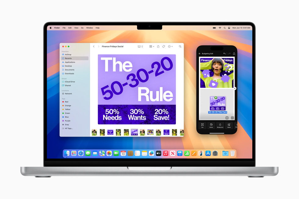 Iemand die content overzet van iPhone 15 Pro naar MacBook Pro.