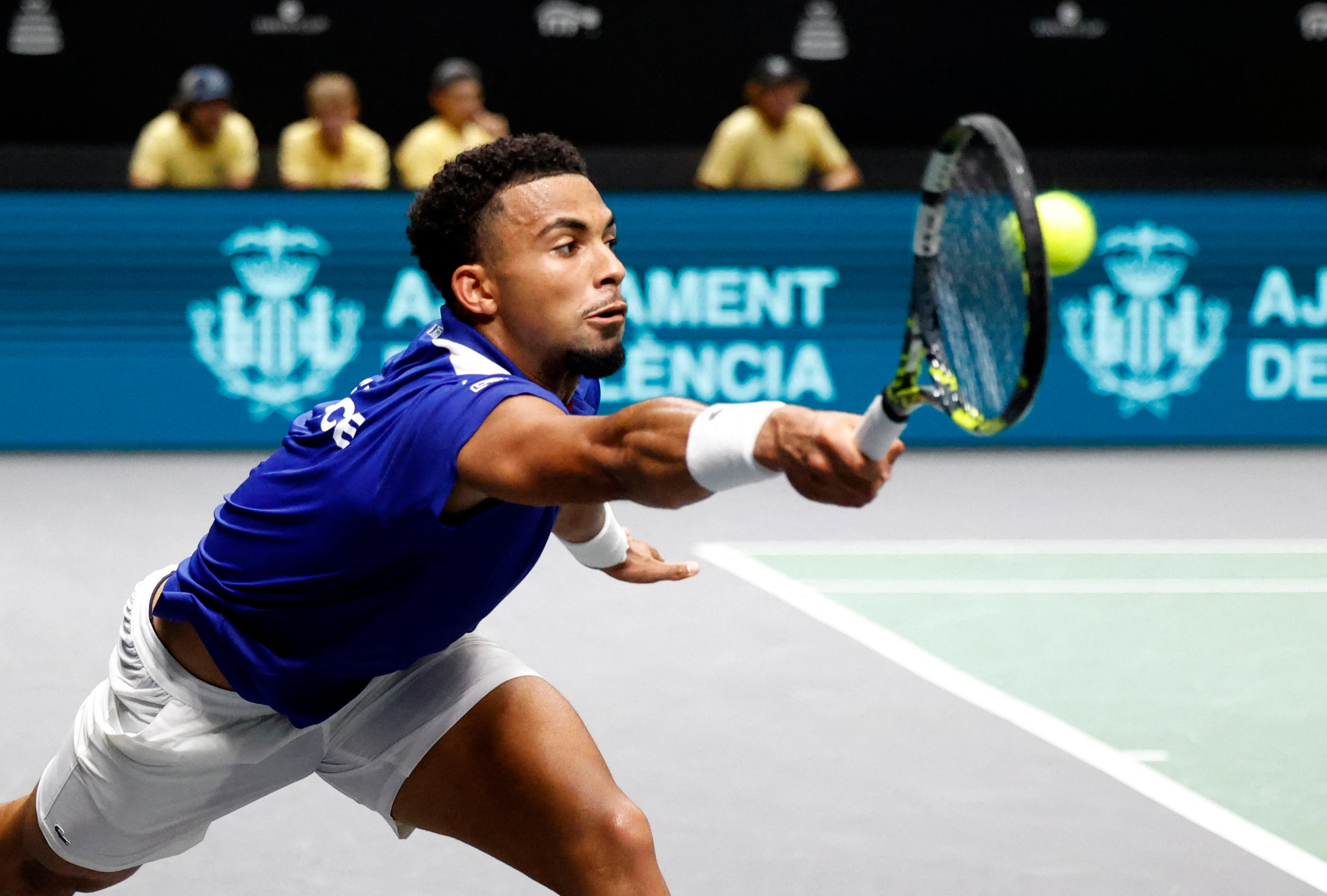 Arthur Fils a été dominé par Thanasi Kokkinakis dans les moments cruciaux. REUTERS/Eva Manez