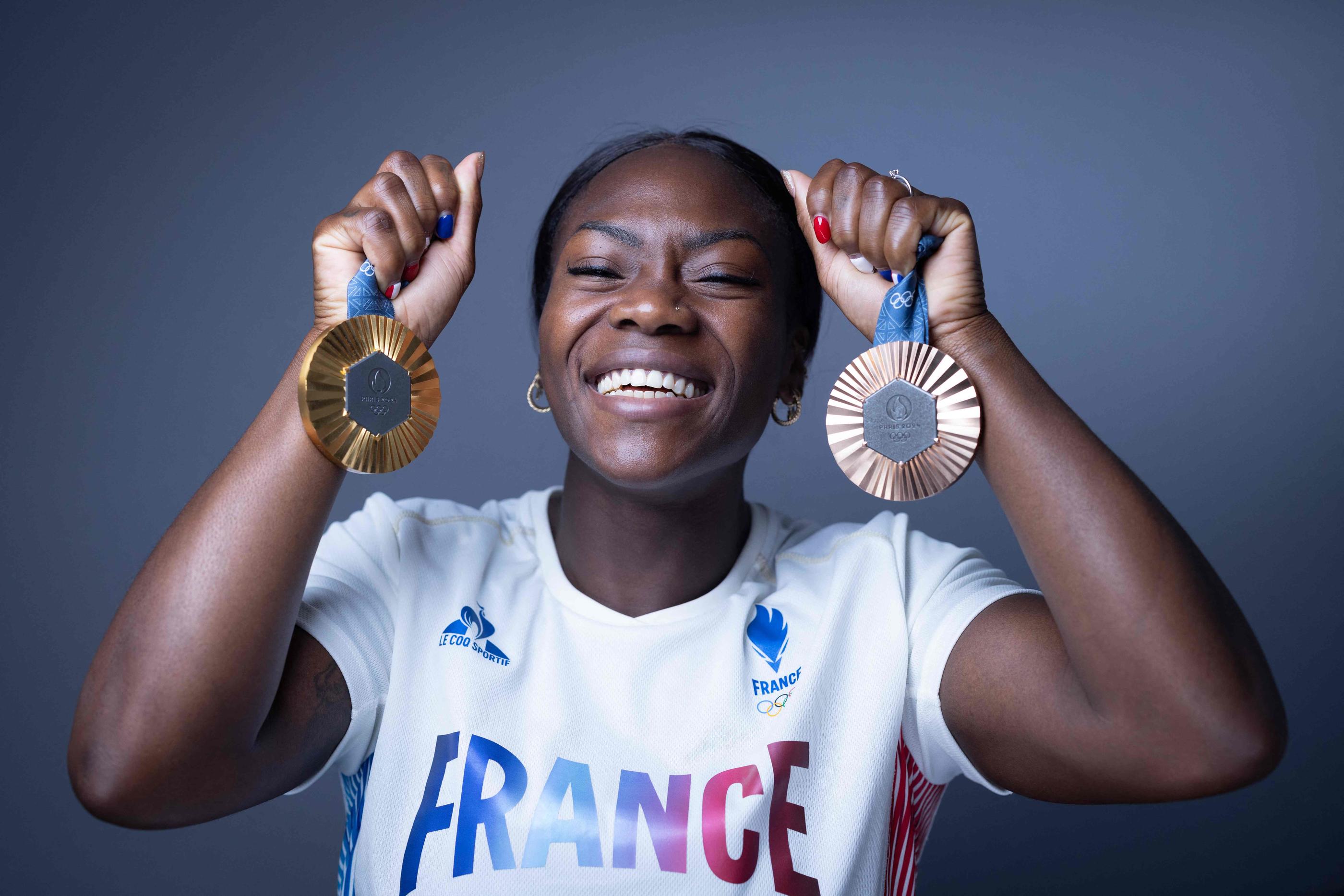 Lors de ces JO, Clarisse Agbegnenou a décroché deux nouvelles médailles, une de bronze en individuel et une d'or par équipes. AFP/Joël Saget