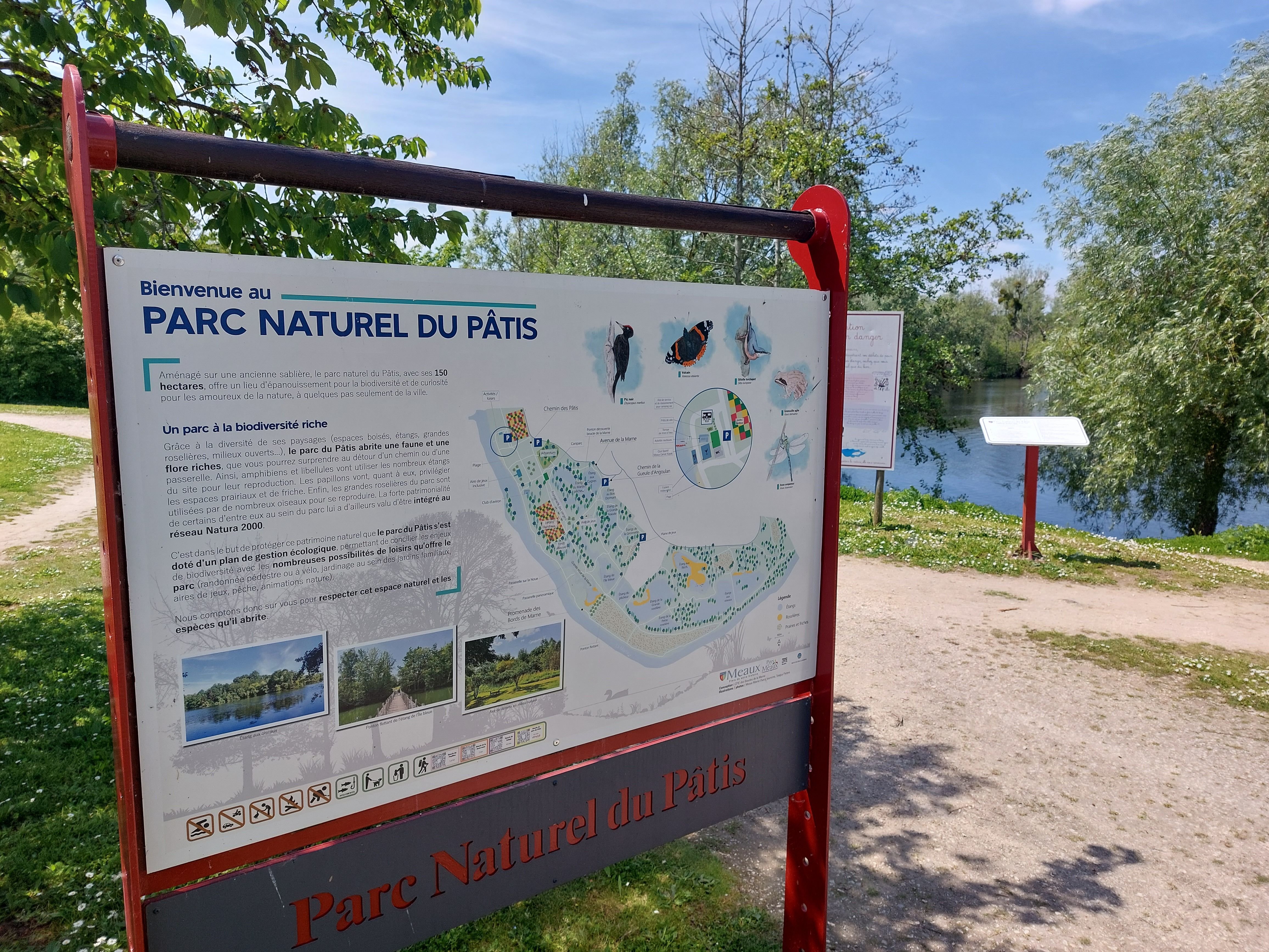 Meaux, vendredi 10 mai. C'est dans l'un des étangs du parc du Pâtis qu'un jeune homme de 23 ans a été retrouvé mort, noyé, le 3 mai. LP/Thomas Ségissement