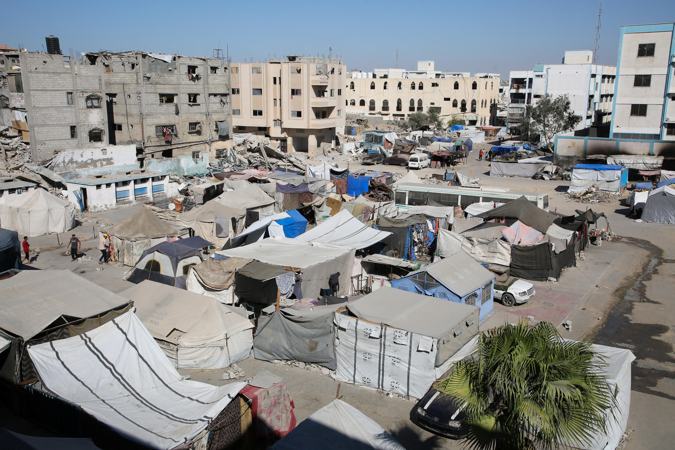 Un camp de déplacés à Khan Younès, dans le sud de la bande de Gaza, le 4 septembre 2024. REUTERS/Hatem Khaled