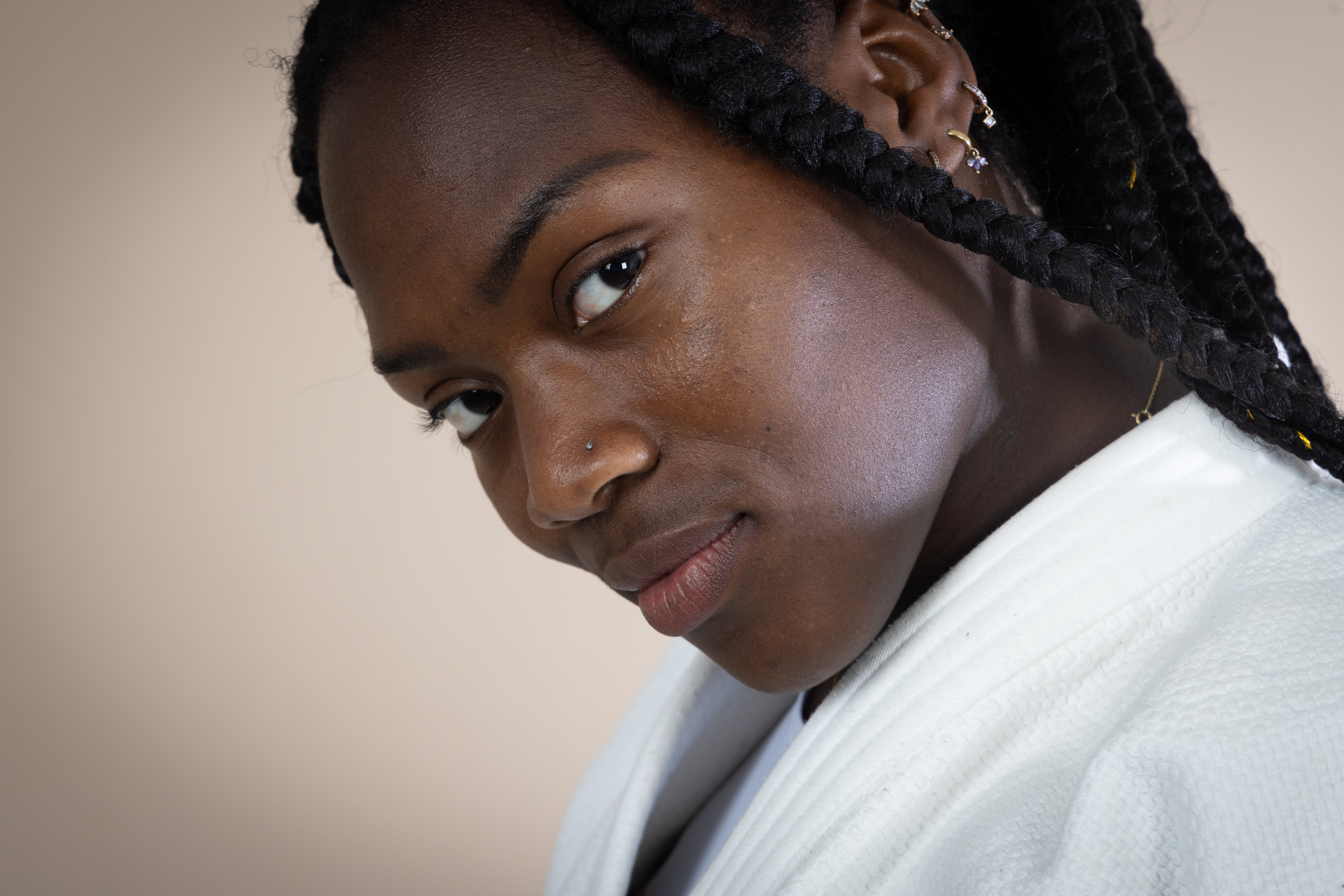 Redevenue championne du monde des moins de 63 kg, Clarisse Agbégnénou vise l'or européen à Montpellier. PHOTO LE PARISIEN / ARNAUD JOURNOIS