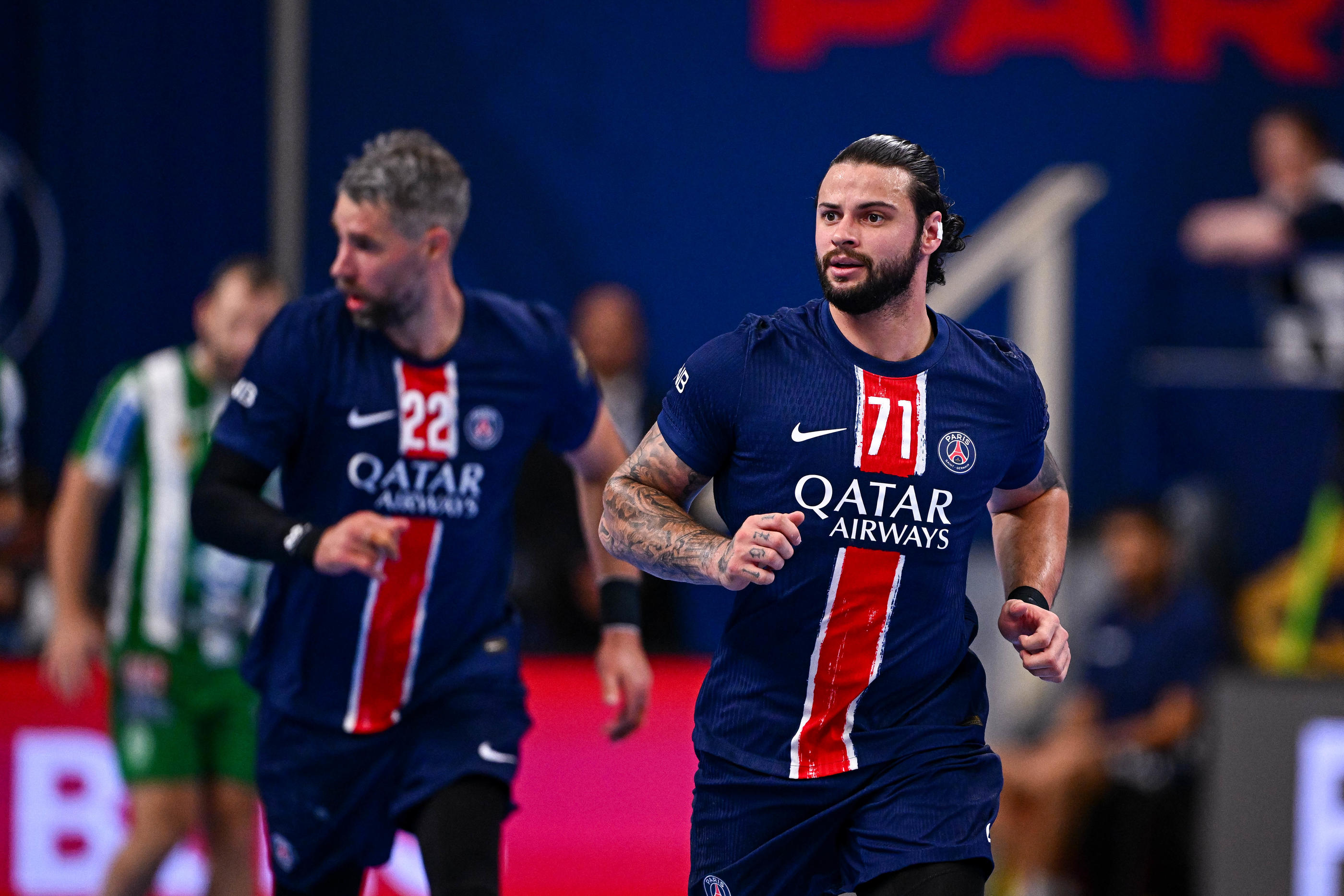 Luka Karabatic, Elohim Prandi et leurs partenaires du PSG ont souffert pour s'imposer à Limoges. Icon Sport/Baptiste Fernandez