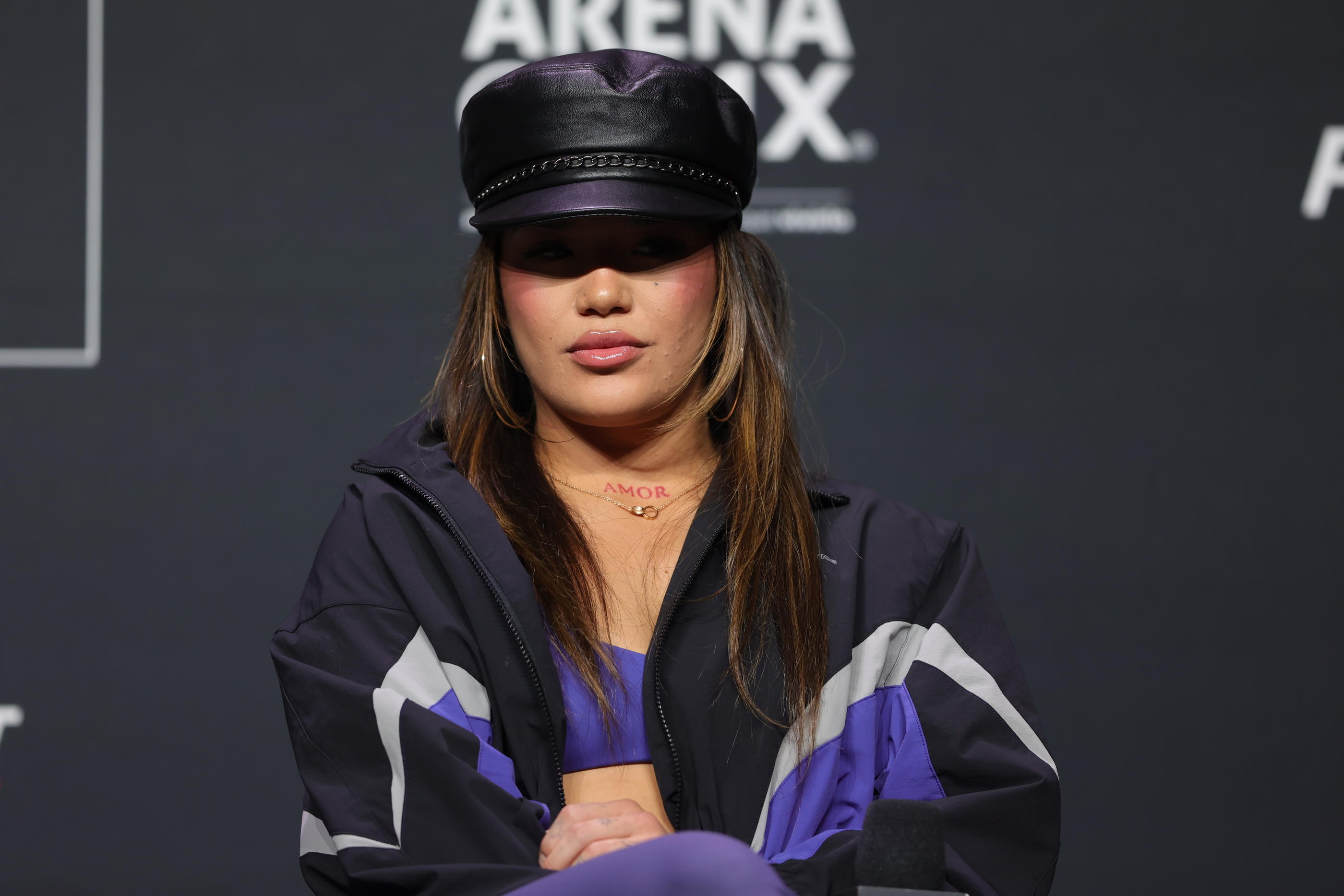 Tracy Cortez a dû se couper les cheveux avant son combat contre Rose Namajunas afin de valider la pesée. Icon Sport/Luis Marin