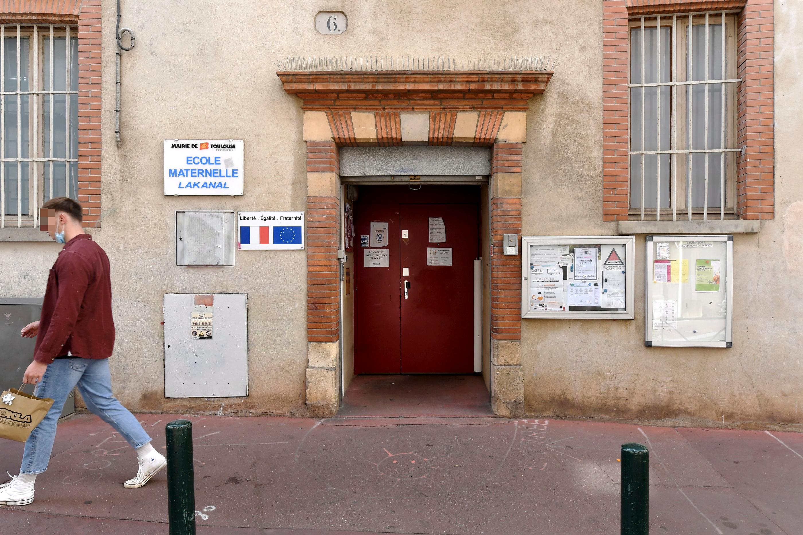 L’école Lakanal à Toulouse, où l'animateur de centre de loisirs travaillait. L'enquête a montré qu’il détenait sur son téléphone près de 200 photos et 82 vidéos d’enfants parfois nus. Photo PQR/La Dépêche du Midi/Xavier de Fenoyl