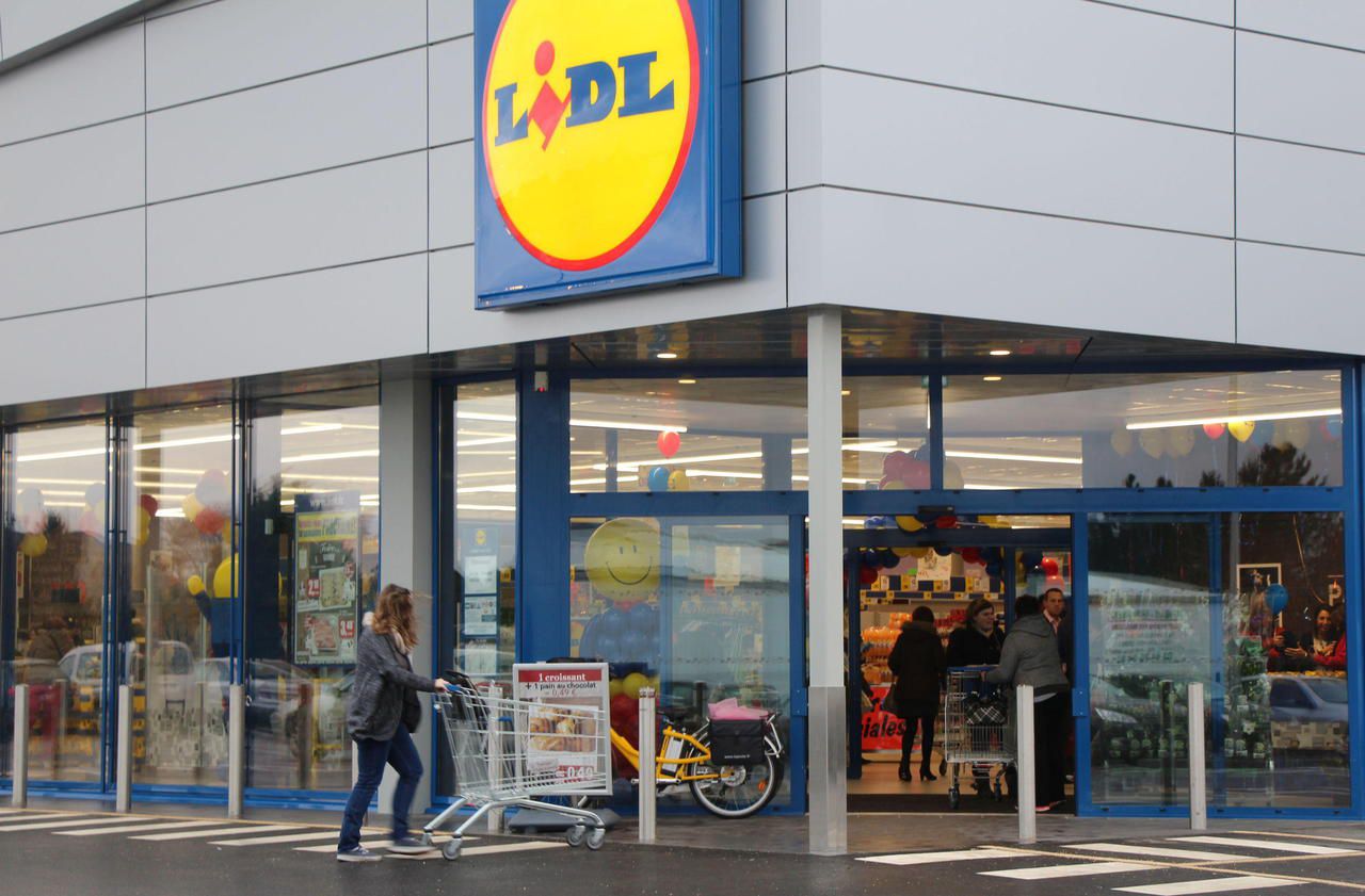 Près de 120 magasins Lidl dans tout la France sont concernés par ce rappel de viennoiseries (Photo d'illustration). LP