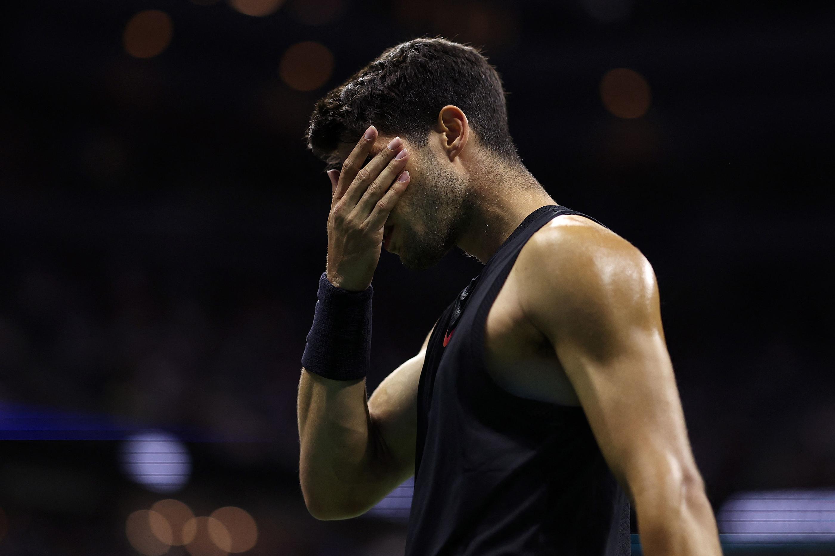 Carlos Alcaraz a été éliminé au 2e tour de l'US Open, deux ans après son titre. AFP/Luke Hales