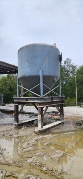 (2) Sand Storage Silos (7 of 8)