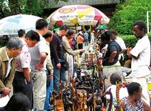 Beijing Baoguosi Antique Market