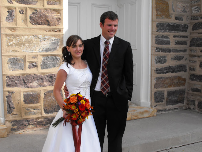 James & Jenna Hess  -  October 2008