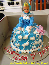 DOLL CAKE