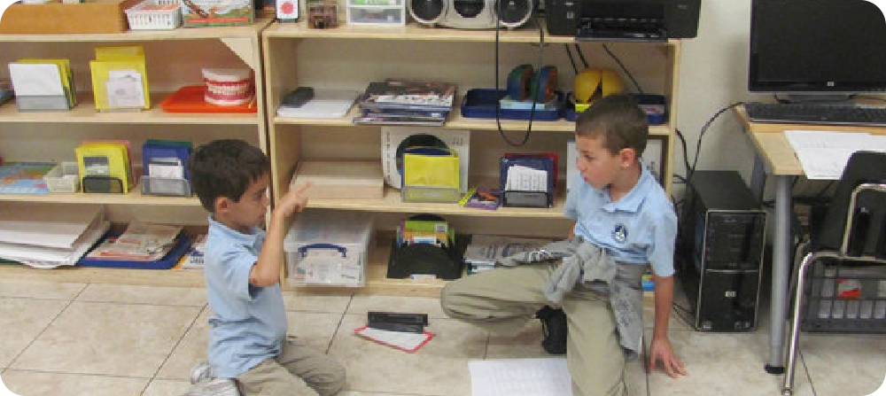 kids playing in the room